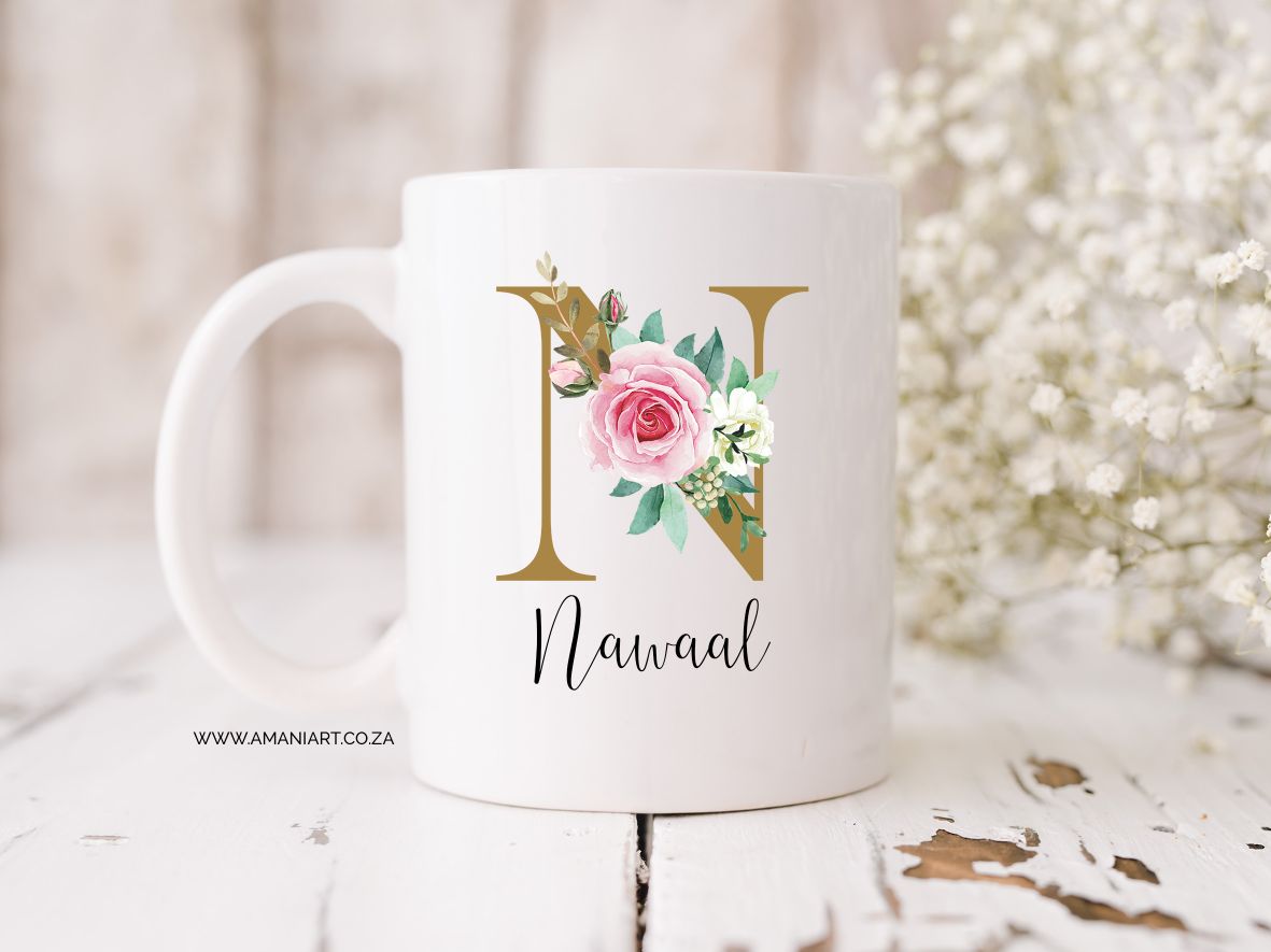 Gold floral name mug